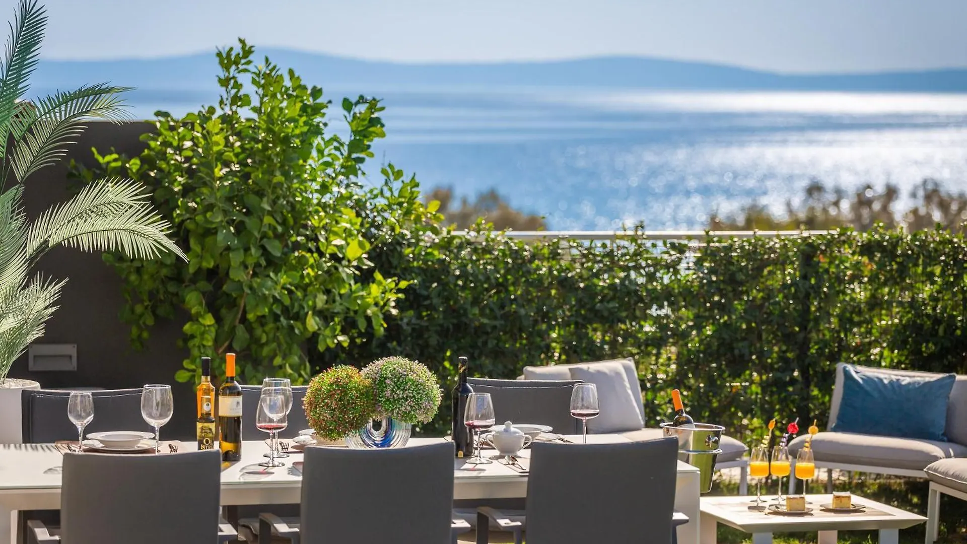 New Luxury Apartment With Private Heated Pool And Amazing Terrace With Seaview Split